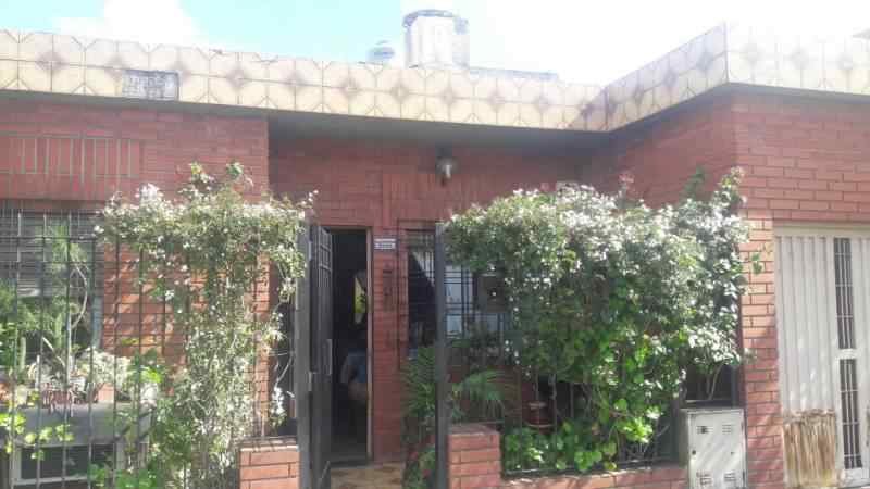 Casa en Hurlinghan / Buenos Aires / Argentina